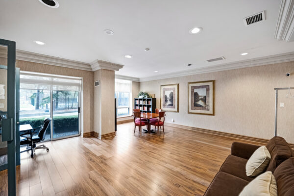 233-Beecroft-Road-#915-Toronto-Web-Salisbury-38