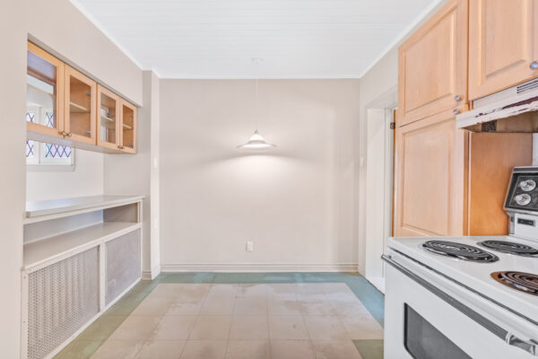 26-Martin-Road-Toronto-Web-Salisbury-27