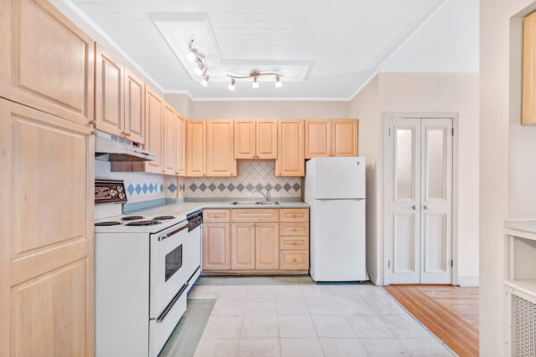 26-Martin-Road-Toronto-Web-Salisbury-30