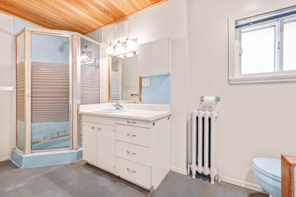 26-Martin-Road-Toronto-Web-Salisbury-43