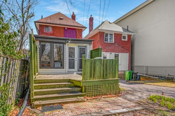 26-Martin-Road-Toronto-Web-Salisbury-60