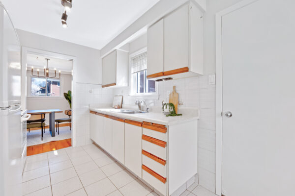 26-Richgrove-Drive-Toronto-Web-Salisbury-22