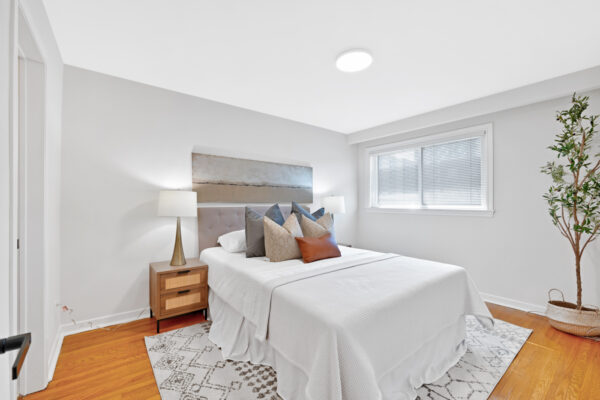 26-Richgrove-Drive-Toronto-Web-Salisbury-31
