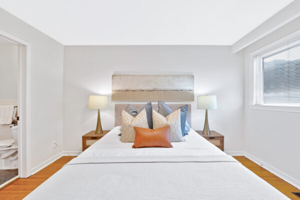26-Richgrove-Drive-Toronto-Web-Salisbury-32