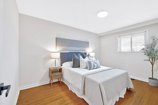 26-Richgrove-Drive-Toronto-Web-Salisbury-37