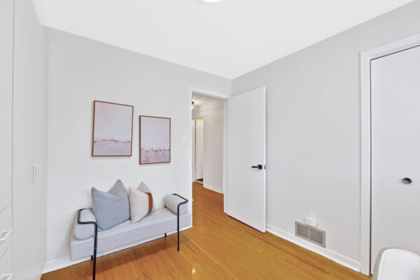 26-Richgrove-Drive-Toronto-Web-Salisbury-42