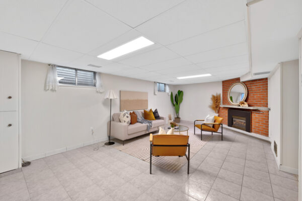 26-Richgrove-Drive-Toronto-Web-Salisbury-47
