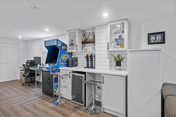 289-Muriel-Avenue-Oshawa-Web-Salisbury-34