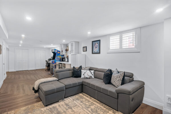 289-Muriel-Avenue-Oshawa-Web-Salisbury-36