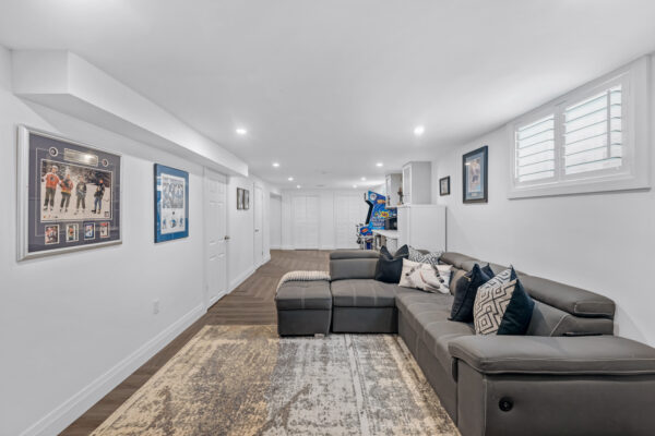 289-Muriel-Avenue-Oshawa-Web-Salisbury-37