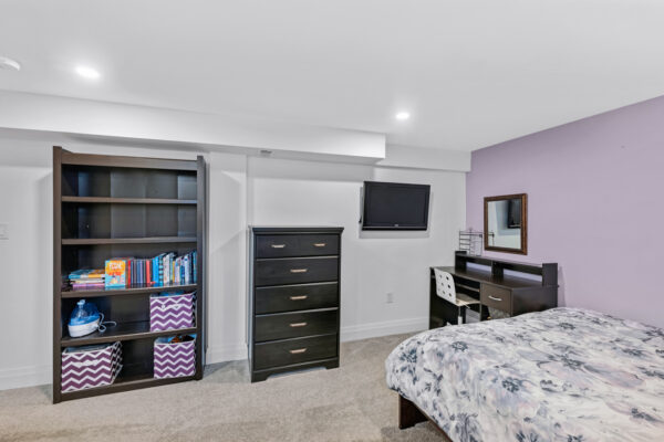 289-Muriel-Avenue-Oshawa-Web-Salisbury-39