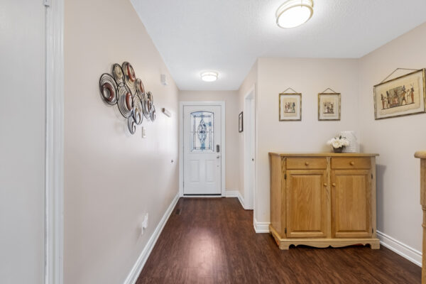 38-Greenwood-Road-Stouffville-Web-Salisbury-13