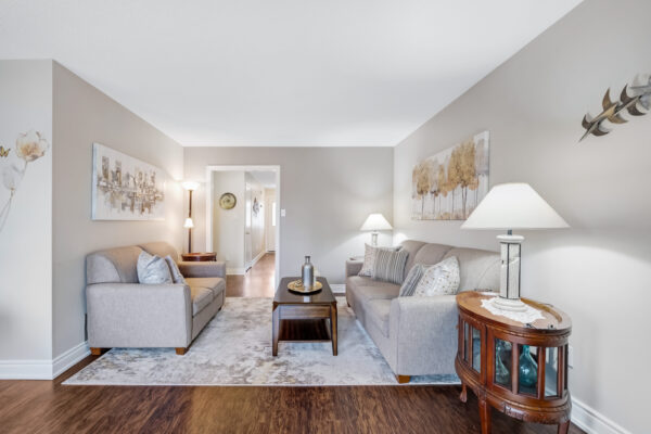 38-Greenwood-Road-Stouffville-Web-Salisbury-18