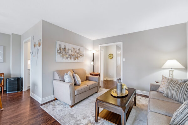 38-Greenwood-Road-Stouffville-Web-Salisbury-19