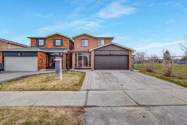 38-Greenwood-Road-Stouffville-Web-Salisbury-5