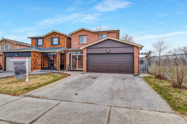 38-Greenwood-Road-Stouffville-Web-Salisbury-6