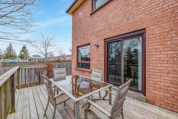 38-Greenwood-Road-Stouffville-Web-Salisbury-75