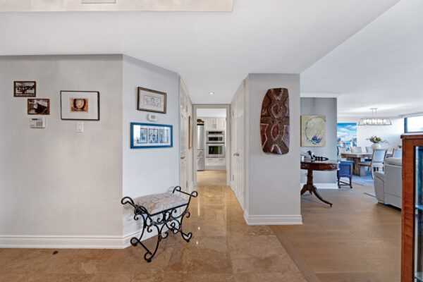 3900-Yonge-Street-#504-Toronto-Web-Salisbury-21