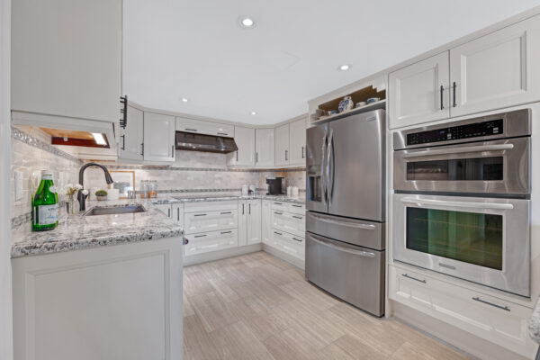 3900-Yonge-Street-#504-Toronto-Web-Salisbury-24