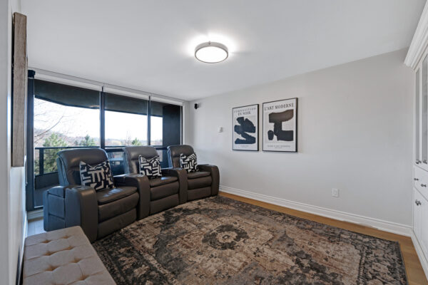 3900-Yonge-Street-#504-Toronto-Web-Salisbury-30