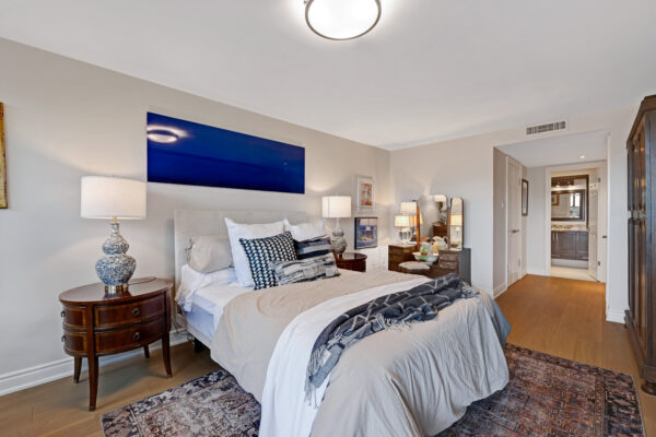 3900-Yonge-Street-#504-Toronto-Web-Salisbury-36