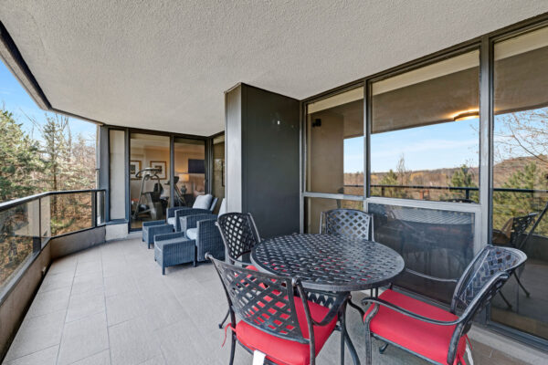 3900-Yonge-Street-#504-Toronto-Web-Salisbury-48