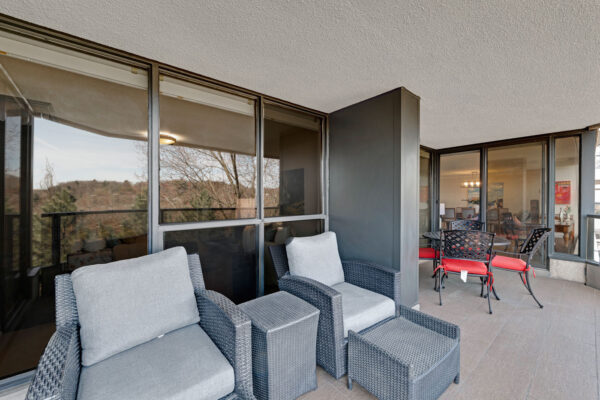 3900-Yonge-Street-#504-Toronto-Web-Salisbury-49