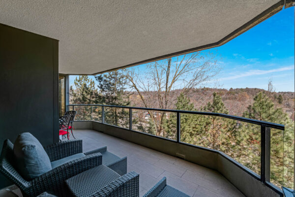 3900-Yonge-Street-#504-Toronto-Web-Salisbury-50