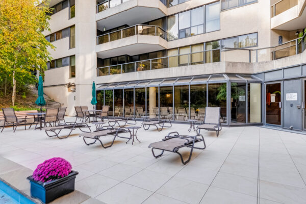 3900-Yonge-Street-#504-Toronto-Web-Salisbury-58