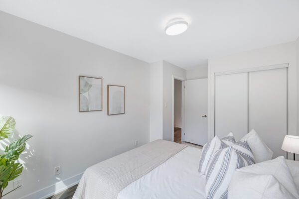 46-Curzon-Street-#315-Toronto-Web-Salisbury-41