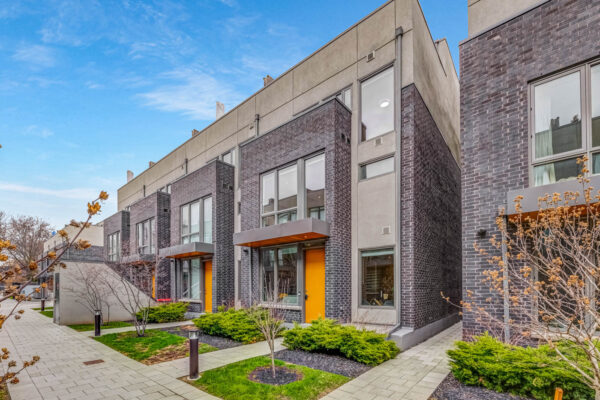 46-Curzon-Street-#315-Toronto-Web-Salisbury-9
