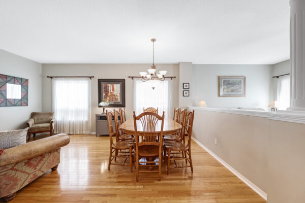 53-Kinross-Avenue-Brooklin-Web-Salisbury-24