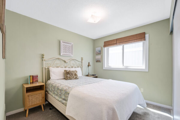 53-Kinross-Avenue-Brooklin-Web-Salisbury-43