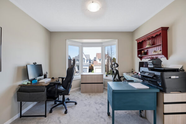 53-Kinross-Avenue-Brooklin-Web-Salisbury-45