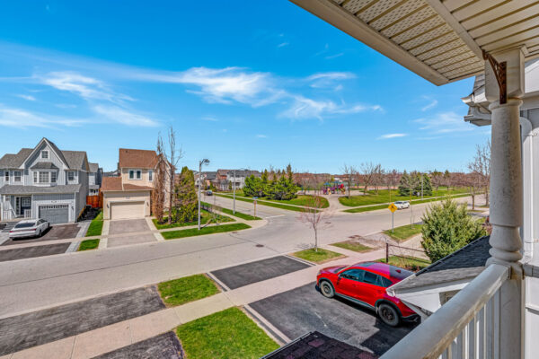 53-Kinross-Avenue-Brooklin-Web-Salisbury-49