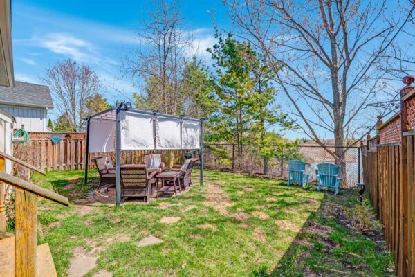 53-Kinross-Avenue-Brooklin-Web-Salisbury-63