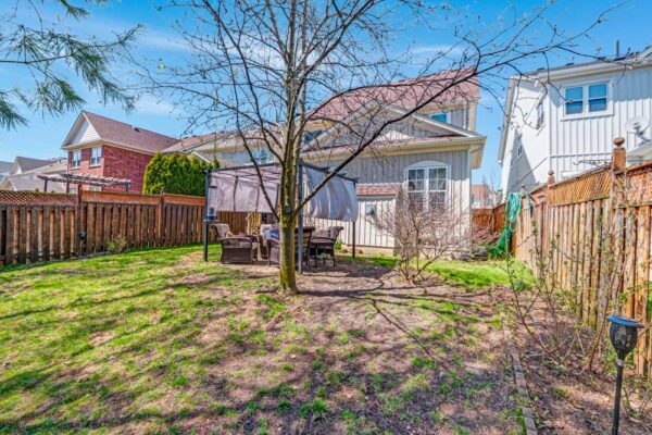 53-Kinross-Avenue-Brooklin-Web-Salisbury-67