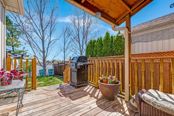 53-Kinross-Avenue-Brooklin-Web-Salisbury-69