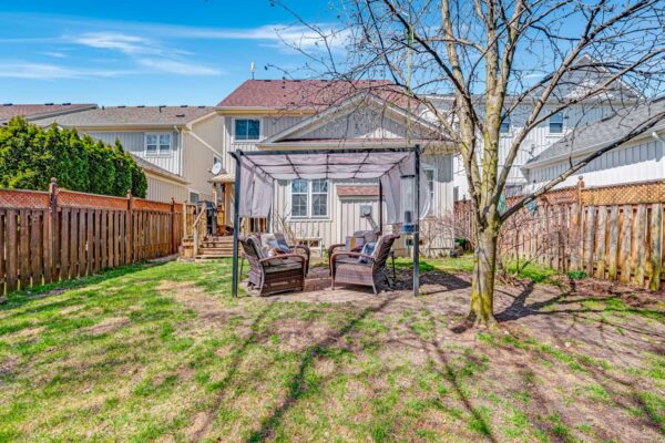 53-Kinross-Avenue-Brooklin-Web-Salisbury-71