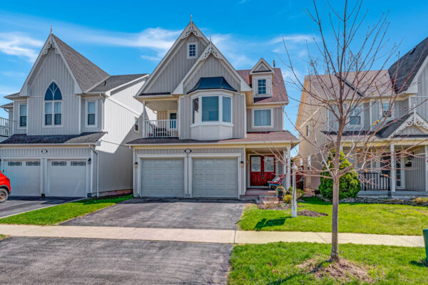 53-Kinross-Avenue-Brooklin-Web-Salisbury-8