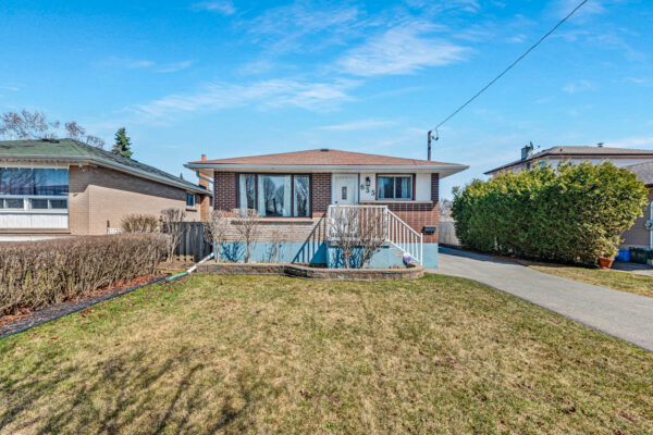 655-Perry-Crescent-Oshawa-Web-Salisbury-3