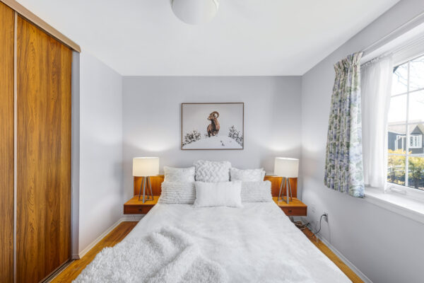 679-Demaris-Court-Burlington-Web-Salisbury-27