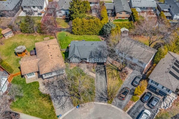 679-Demaris-Court-Burlington-Web-Salisbury-3