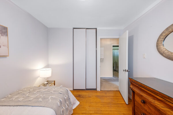 679-Demaris-Court-Burlington-Web-Salisbury-31