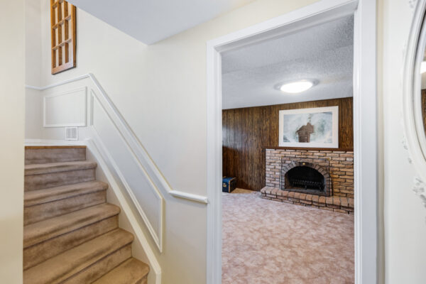 679-Demaris-Court-Burlington-Web-Salisbury-35