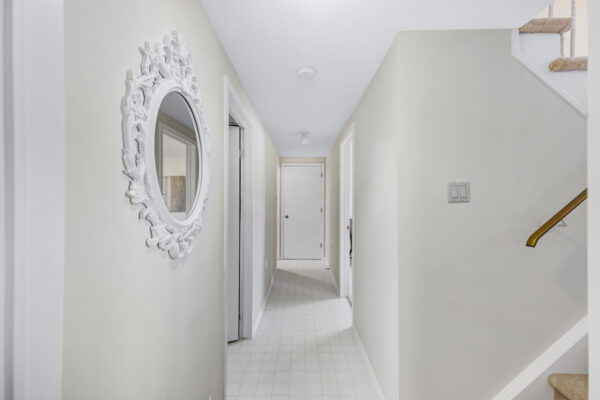 679-Demaris-Court-Burlington-Web-Salisbury-39