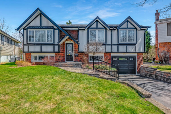 679-Demaris-Court-Burlington-Web-Salisbury-8