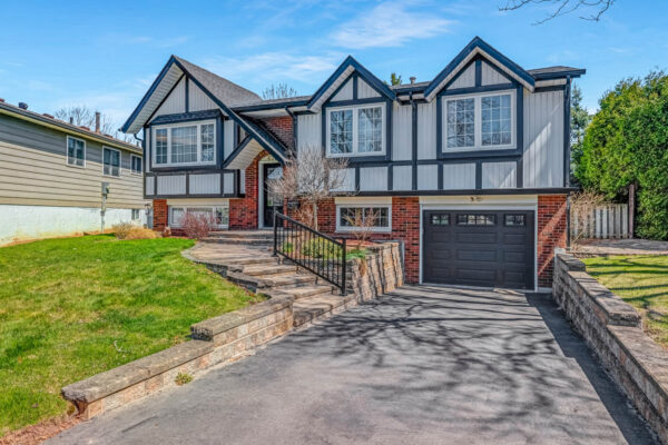 679-Demaris-Court-Burlington-Web-Salisbury-9