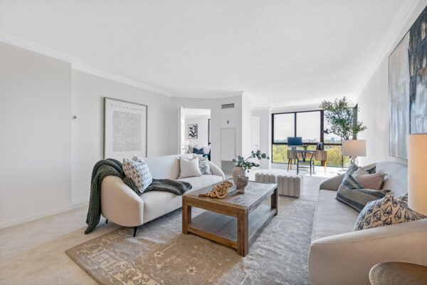1-Concorde-Place-#1004-Toronto-Web-Salisbury-16