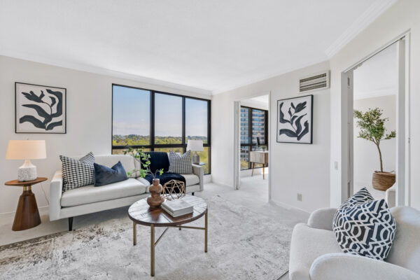 1-Concorde-Place-#1004-Toronto-Web-Salisbury-24